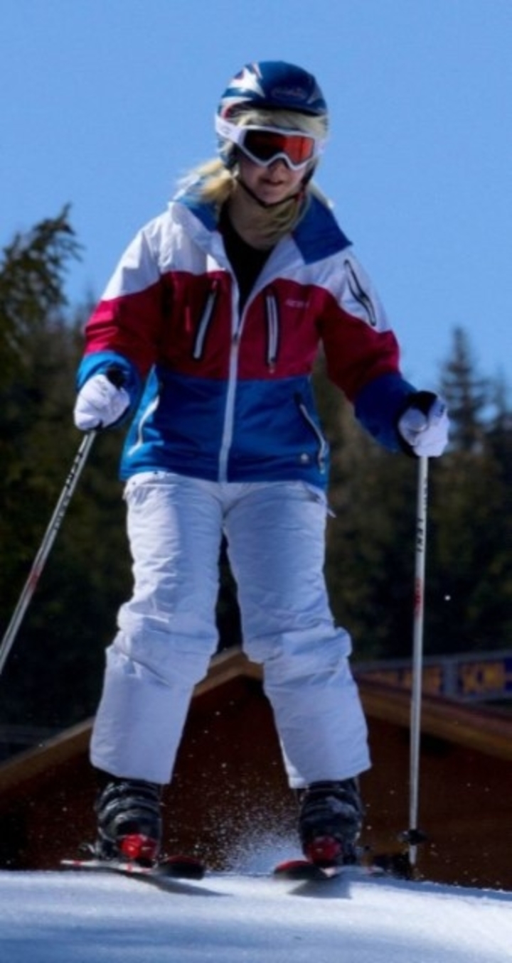 skiing