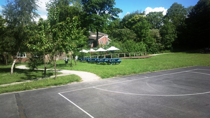 area-outside-school-building